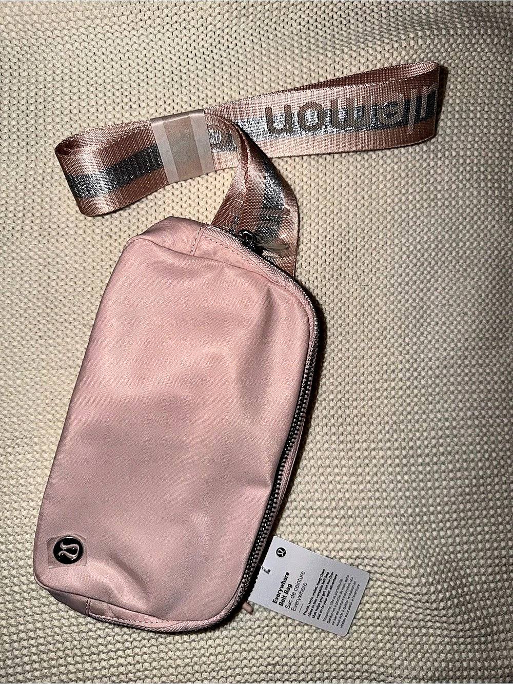 Lululemon Everywhere Belt Bag 1L *Metallic Wordmark Pink